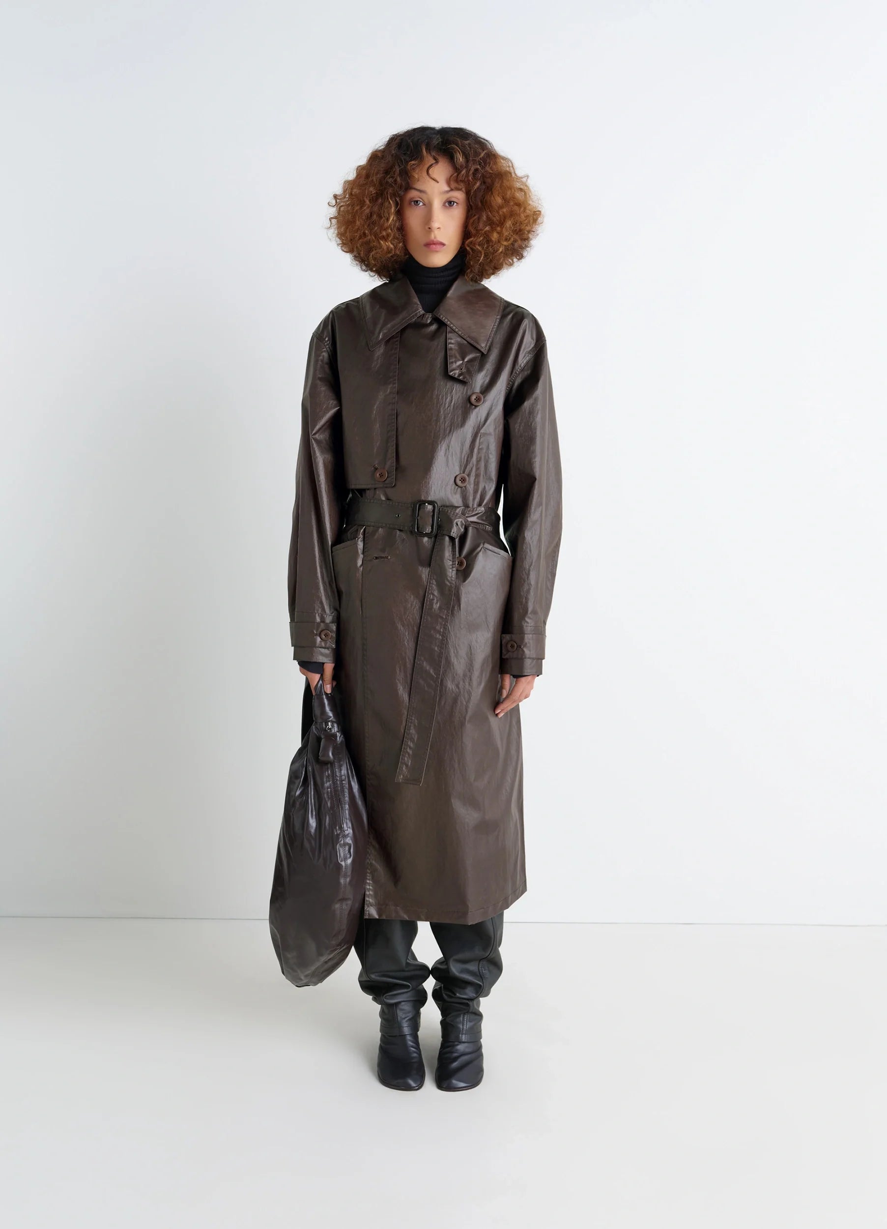TRENCH COAT IN COATED COTTON